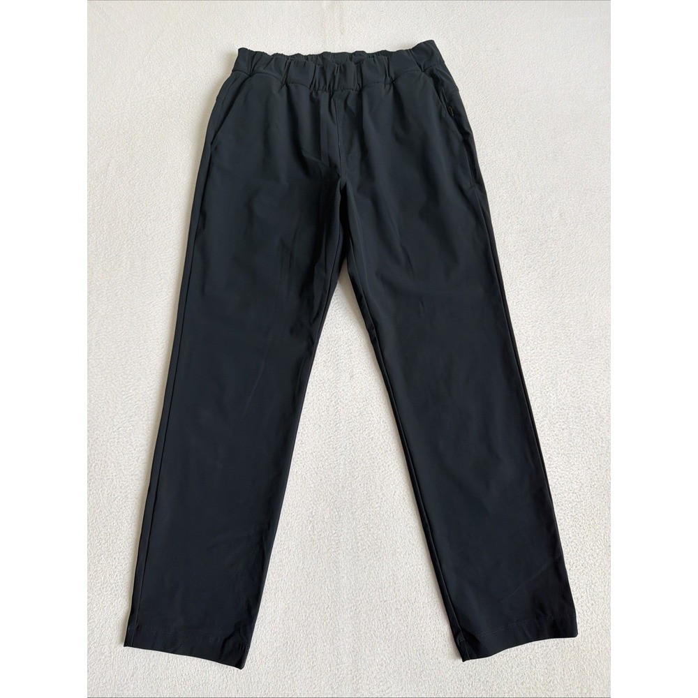 Vuori Miles Ankle Pants in Black Size Small Retail $108 VW404 EUC Womens